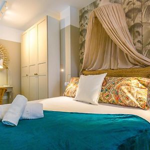 Sea & Wave Jara Boutique Apartment